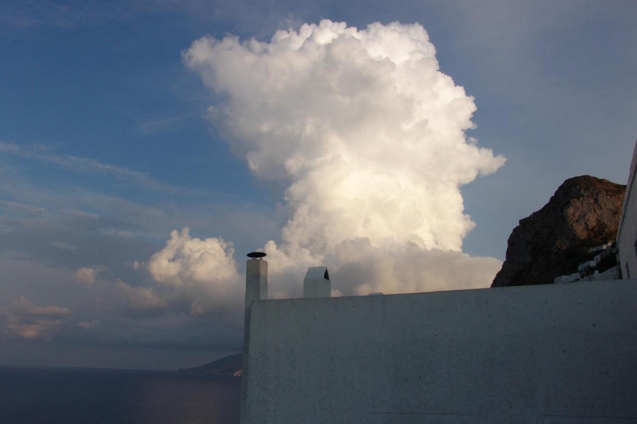 Eastern Wind Home Skyros Exterior foto